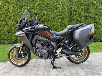 Yamaha TRACER 9 GT Midnight Black