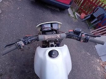 HONDA XL 600