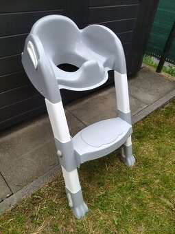 Židlička / schůdky na WC