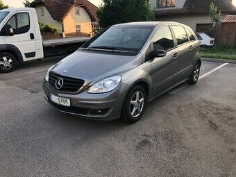 Mercedes-Benz B 170 1,6 85 KW automat