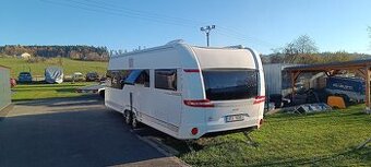 Karavan Hobby Premium 650 UFF