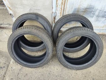 17"sada letních pneu Sunny 215/45/17 600Kč/4ks