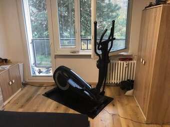 Eliptický trenažér HouseFit Motio80 max 150kg