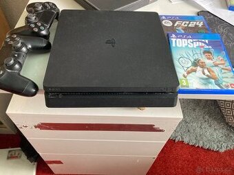 PS4 slim
