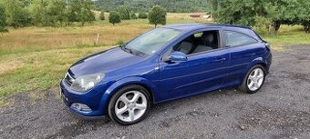 Opel Astra GTC - 1