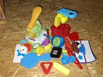 Play-doh, zmrzlinovač aj.