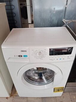 Automaticka pracka Zanussi