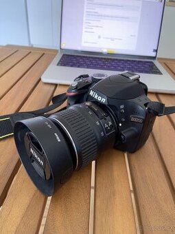 NIKON D3200 / 18-55 A PŘÍSLUŠENSTVÍ