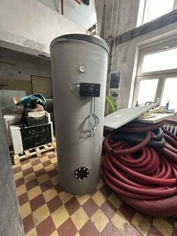 Bojler s elektronickou patronou