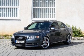 Audi A4 3.0TDi 240kW /aj na splátky/
