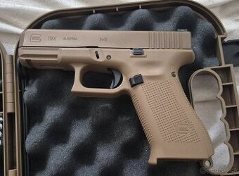 Glock 19X