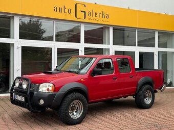 Nisan DoubleCab 2.5TDI 98kw, rok 2009, pohon 4x4