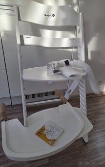 Drevena rostouci jidelni zidle bila