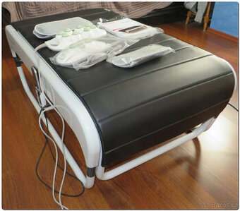 Ceragem V3. Jako nový. 3měsíční záruka. Doprava a instalace