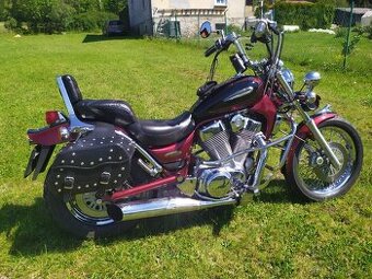 Suzuki intruder VS1400