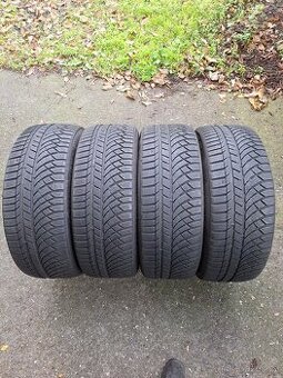 245 45 20 zimní pneu R20 Kumho 245/45/20