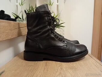 Mjus dámské kotníkové boty vel. 41 kožené