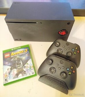 Xbox Series X, 2 ovladače + aku, 24 her pro děti
