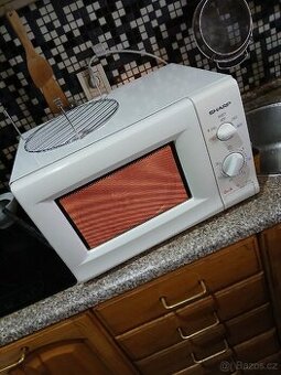 Prodám mikrovlnnou troubu