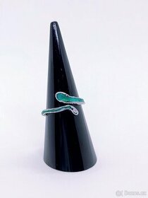 Stříbrný roztahovací prsten - had