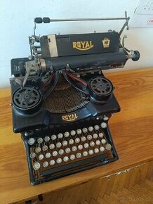 Staré psací stroje prodám