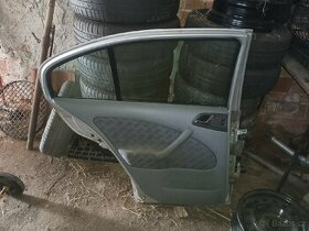 Zadní dveře Škoda Octavia 1