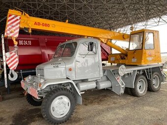 Jeřáb V3S AD-80
