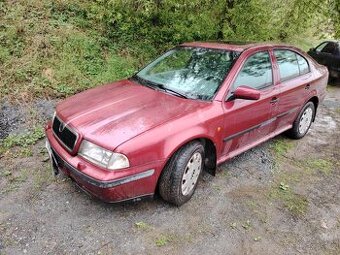 Škoda Octavia 1.8 - 1