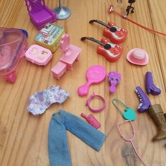 Barbie doplnky - 1