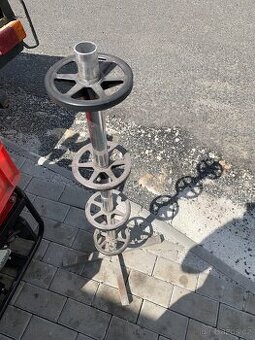 Prodám stojan na kola