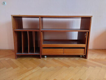 Hifi stolek