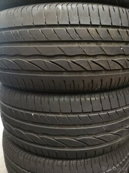 215/45 r16 215/45/16