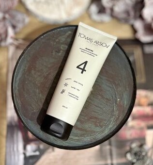 Tomas Arsov Bonfire Leave On Conditioner bezoplachový 250 ml