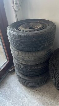 Focus 205/55R16 na plechách