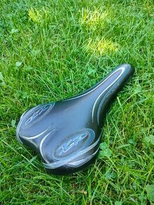 Sedlo XP pro active
