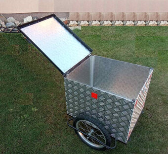 Vozík za kolo s nosičem