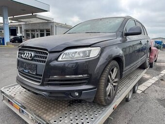 Audi q7 4L 3.0 TDi 176kW CAS LZ7L