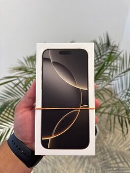 iPhone 16 Pro Max 256 GB Natural Titanium Nový - 1