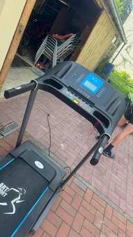 Běžecký pás Laufband Speedrunner 6000 – funkční