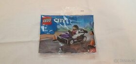 Nové LEGO 30589 Motokára - 1