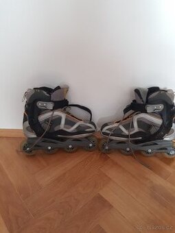 kolečkové brusle značky Fila, vel. 43,5