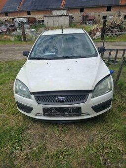 Prodám náhradní díly Ford Focus