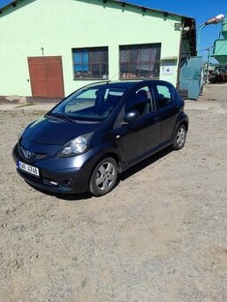 Toyota Aygo 1,0i automat