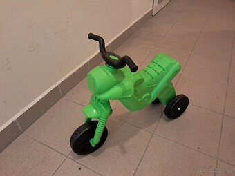 Odrážedlo - zelená motorka