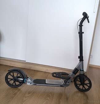 Koloběžka Town 7 XL + dětské stupátko