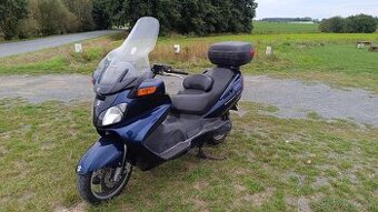 Suzuki Burgman 650, 2005