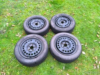 zimni sada plechove disky  kola hyundai i30