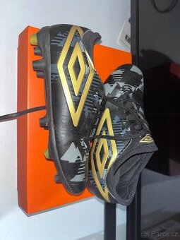 Kopačky na fotbal