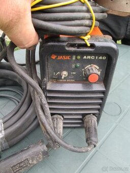 Prodám svařovací inventor.