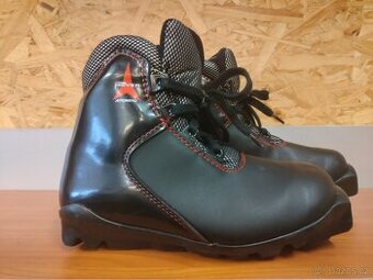 Boty na běžky ATOMIC MOVER na SNS vel 33,5